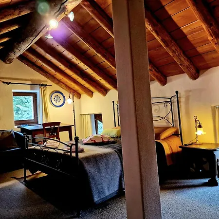 מלון Hotel Soazza 3*